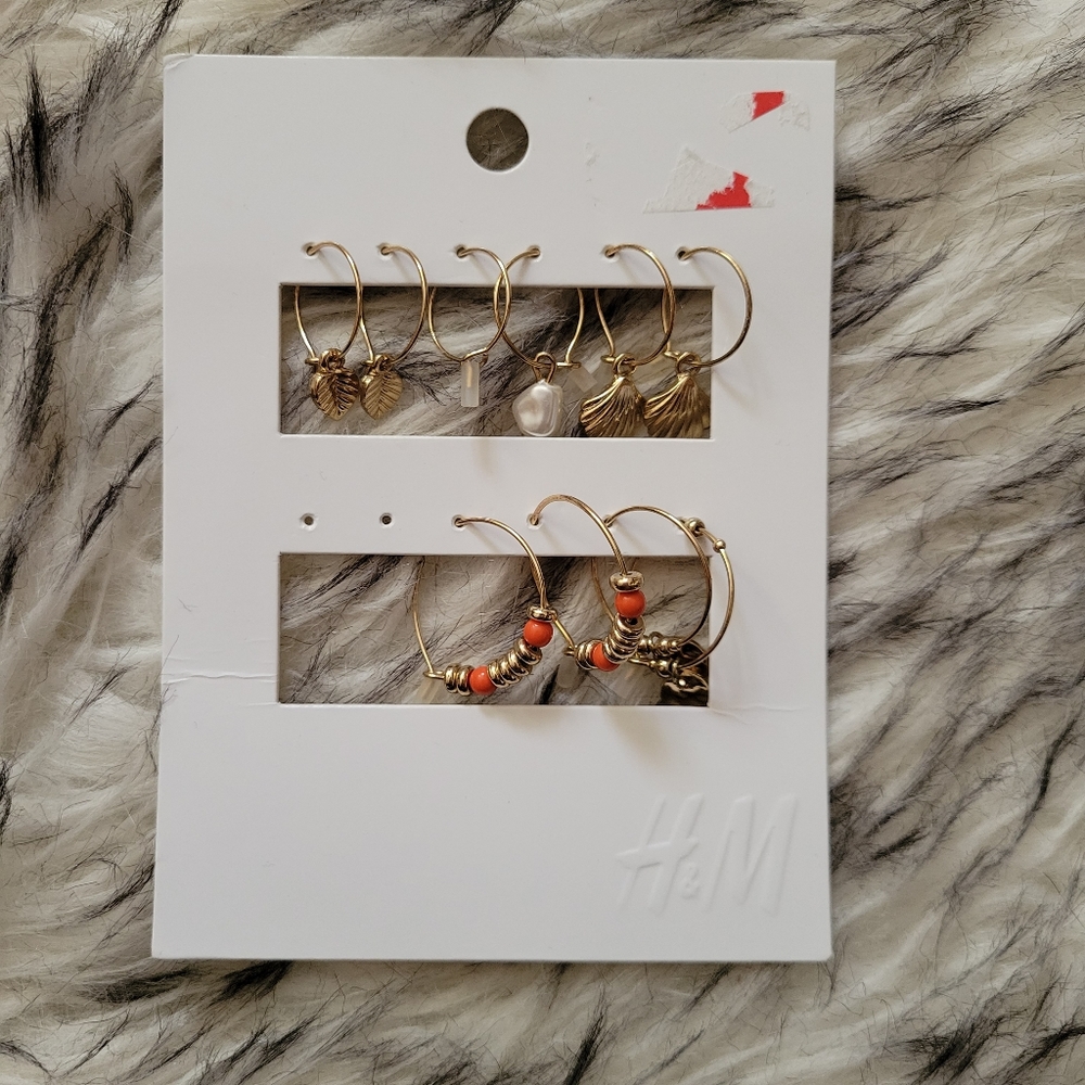 H&M set of 5 gold hoop earrings
